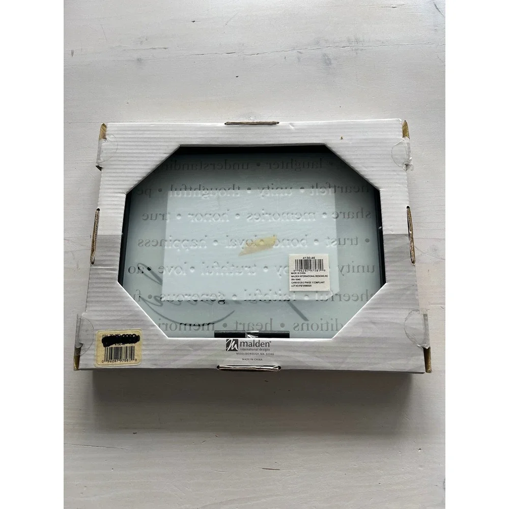 Malden‎ Family Picture Frame Black Tabletop or Wall Mount 4x6